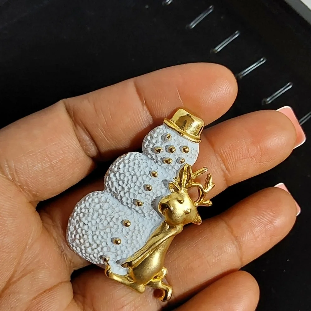 CHRISTMAS ENAMEL SNOWMAN & REINDEER  PIN BROOCH‎